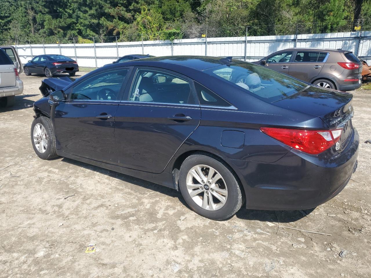 HYUNDAI SONATA GLS 2013 — 3