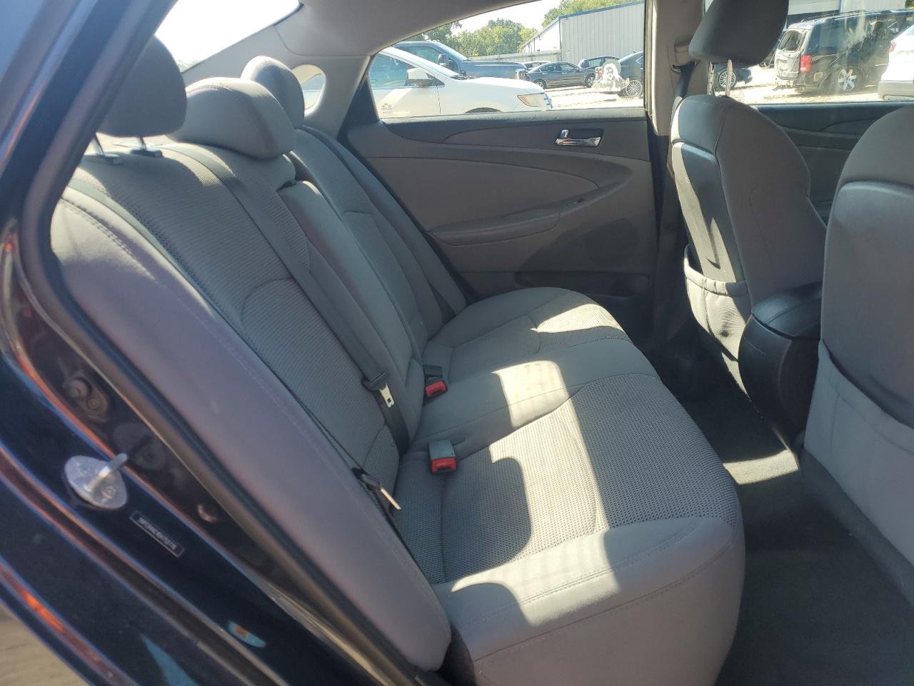 HYUNDAI SONATA GLS 2013 — 11