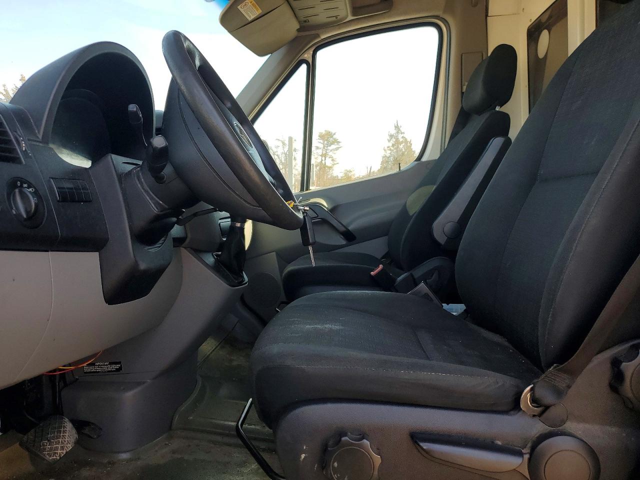 MERCEDES BENZ SPRINTER 2014 — 8