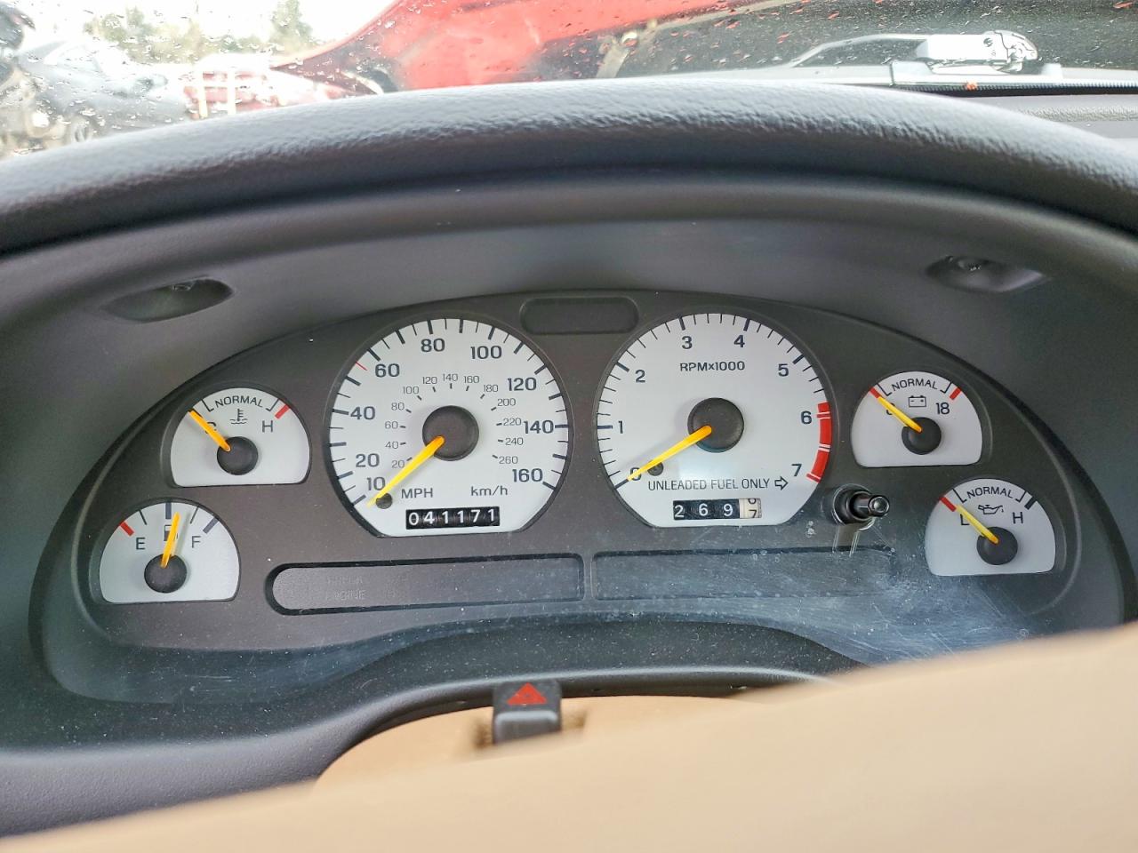 FORD MUSTANG 1994 — 10