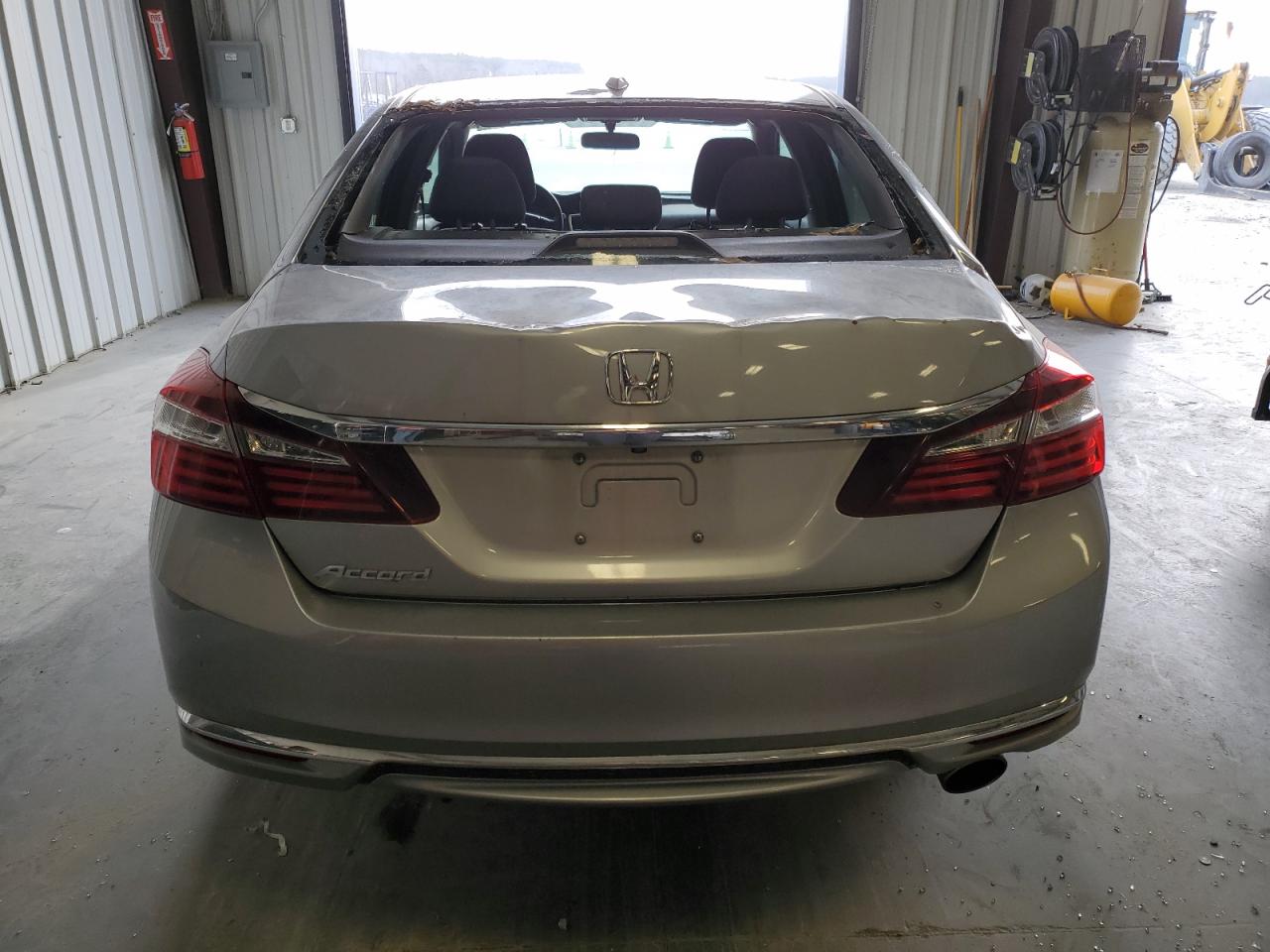HONDA ACCORD 2017 — 7