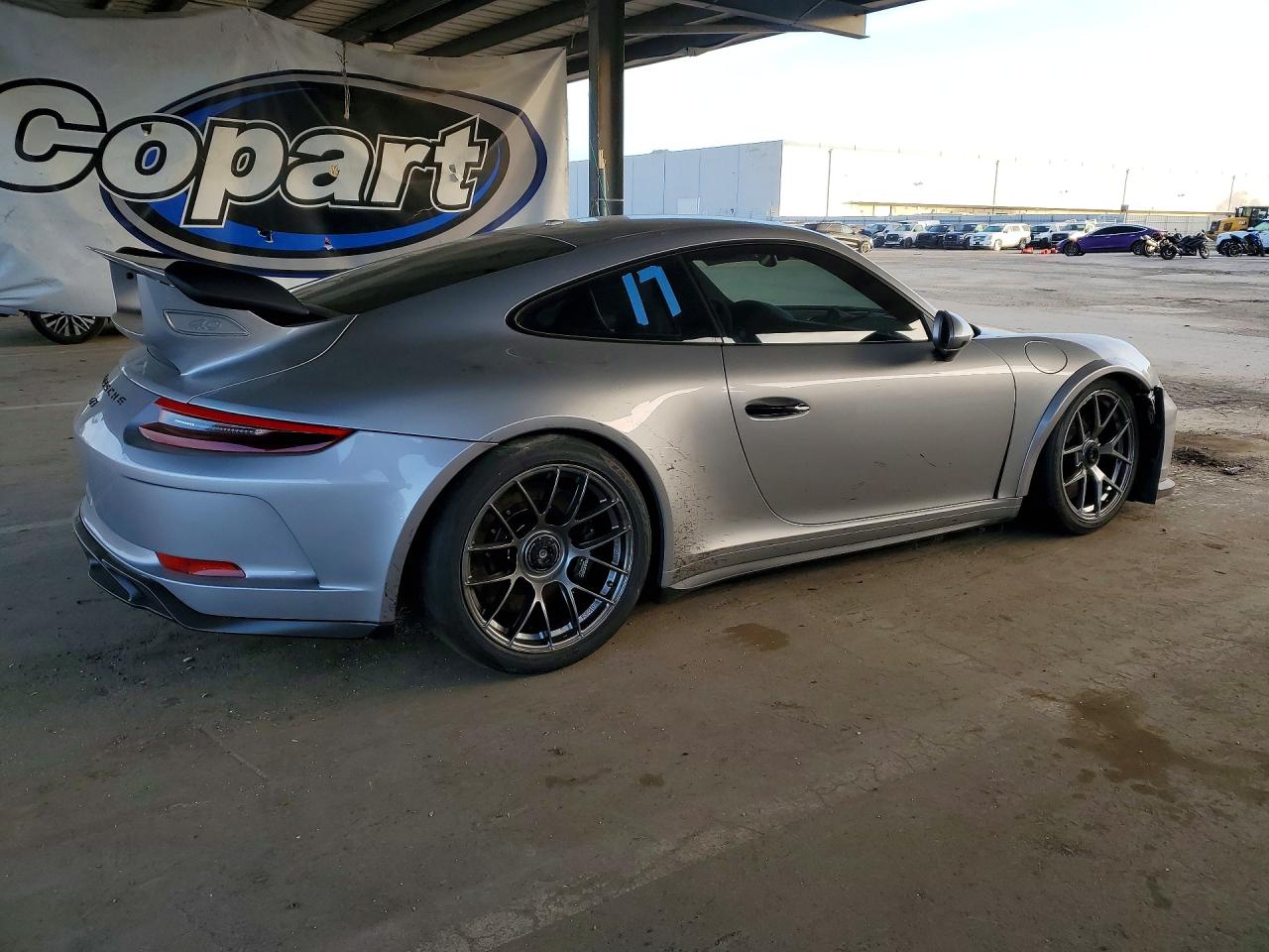 PORSCHE 911 2018 — 4