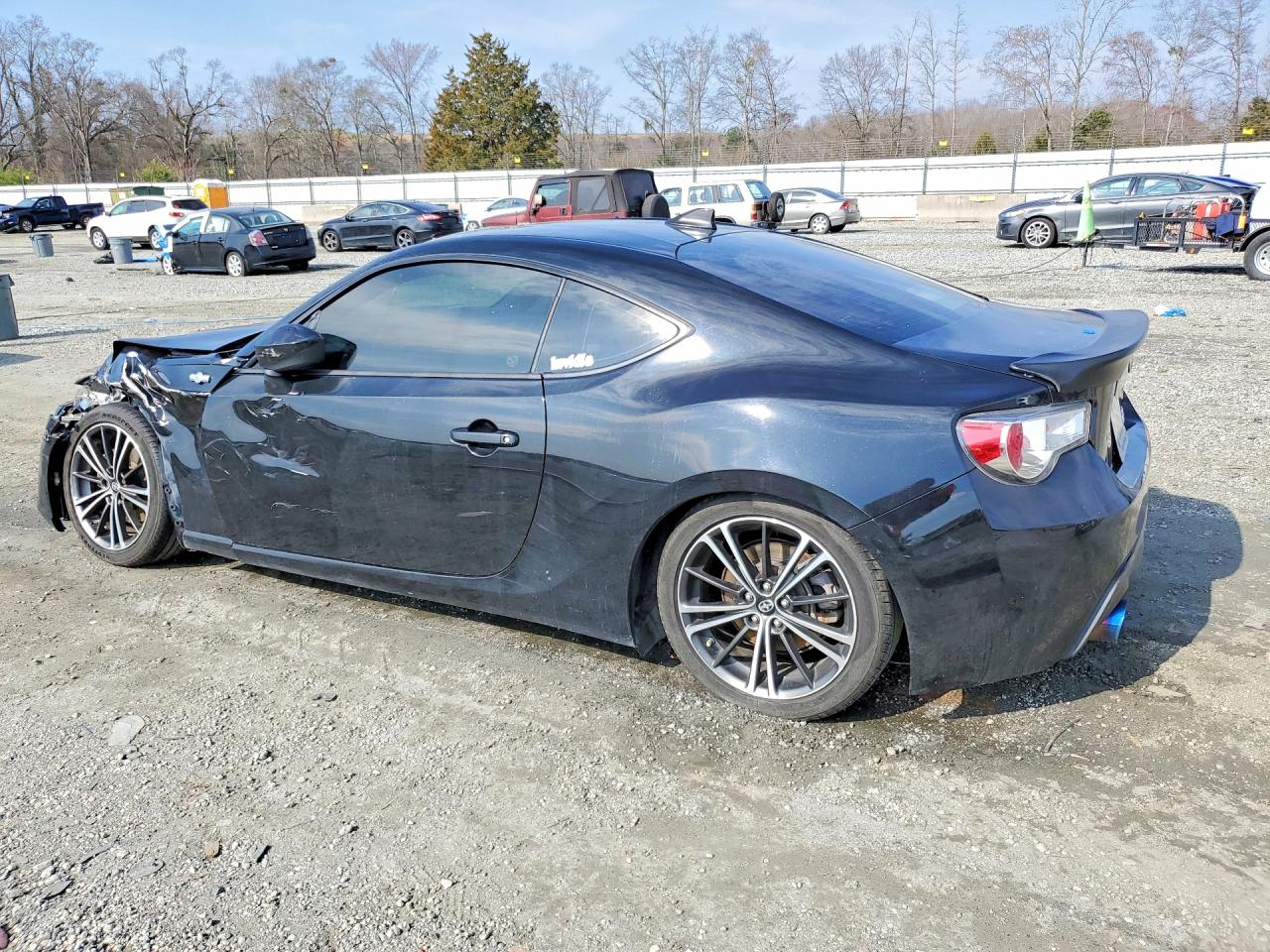 SCION FR-S 2015 — 3