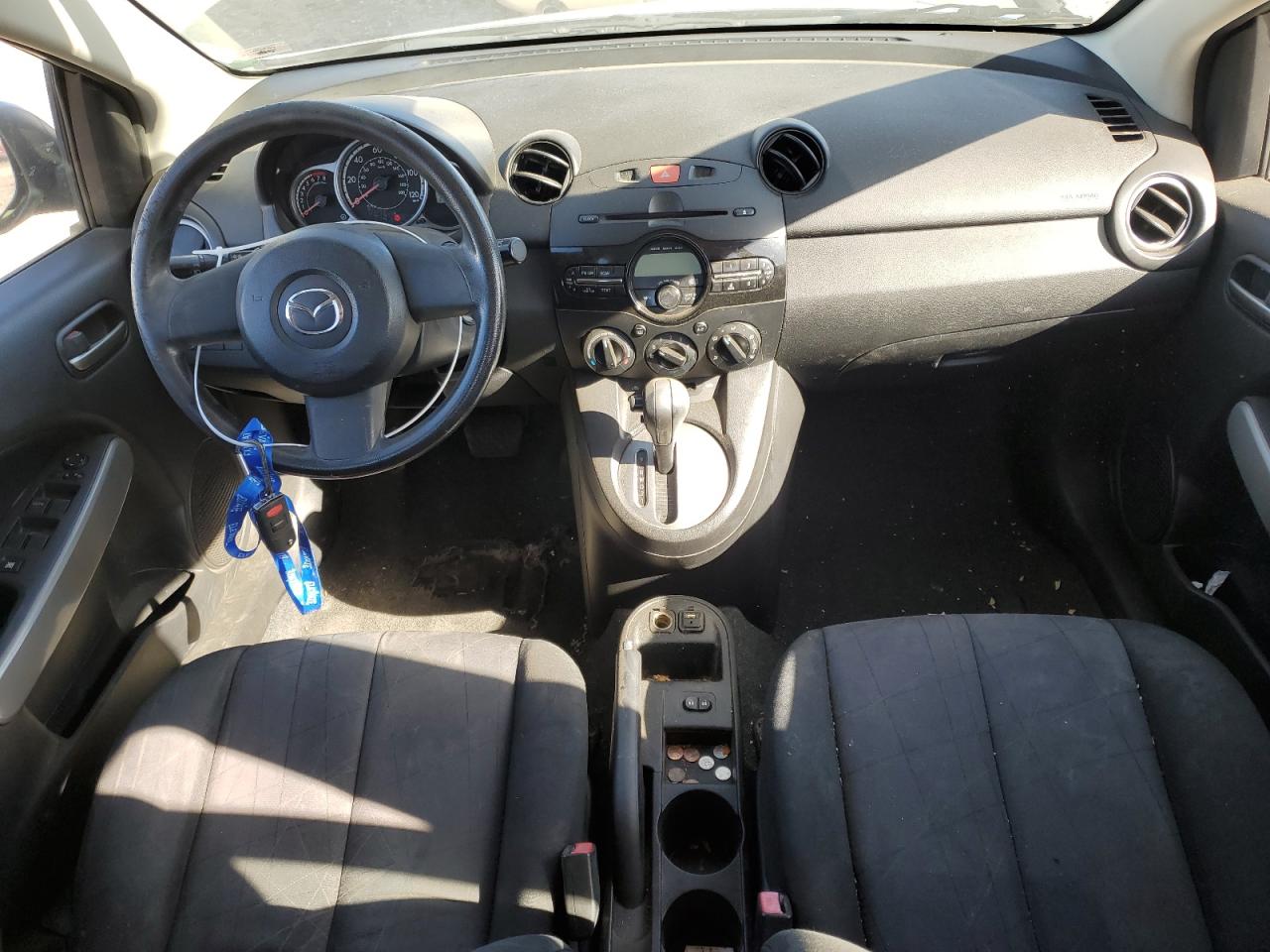 MAZDA MAZDA2 2013 — 9