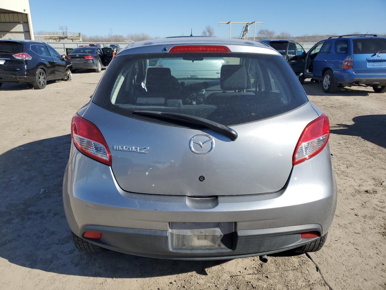 MAZDA MAZDA2 2013 — 7