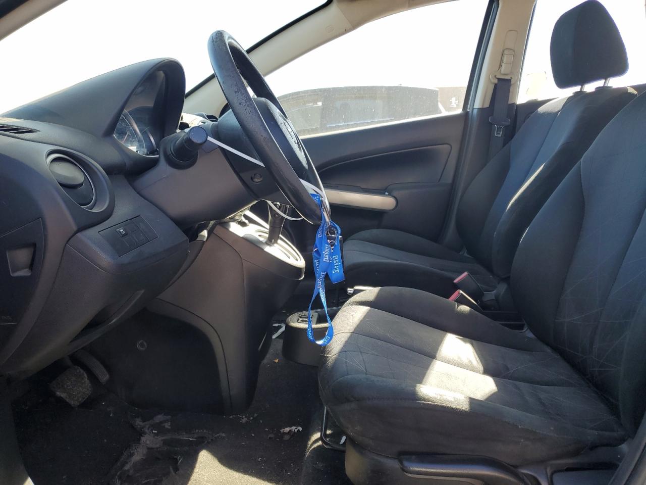 MAZDA MAZDA2 2013 — 8