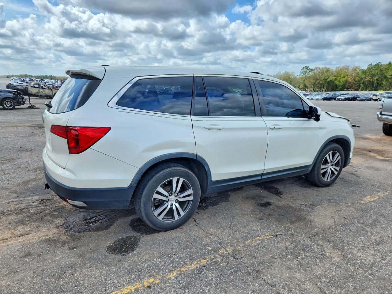 HONDA PILOT 2017 — 4