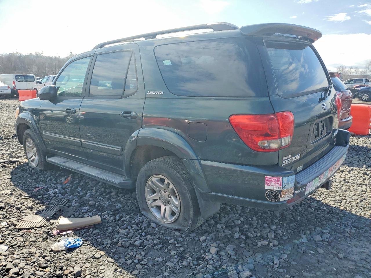 TOYOTA SEQUOIA 2006 — 3