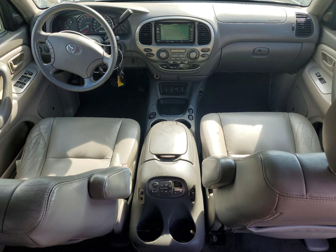 TOYOTA SEQUOIA 2006 — 9