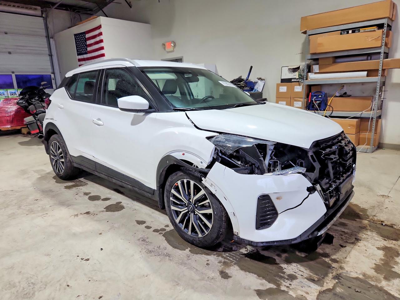 2024 NISSAN KICKS SV