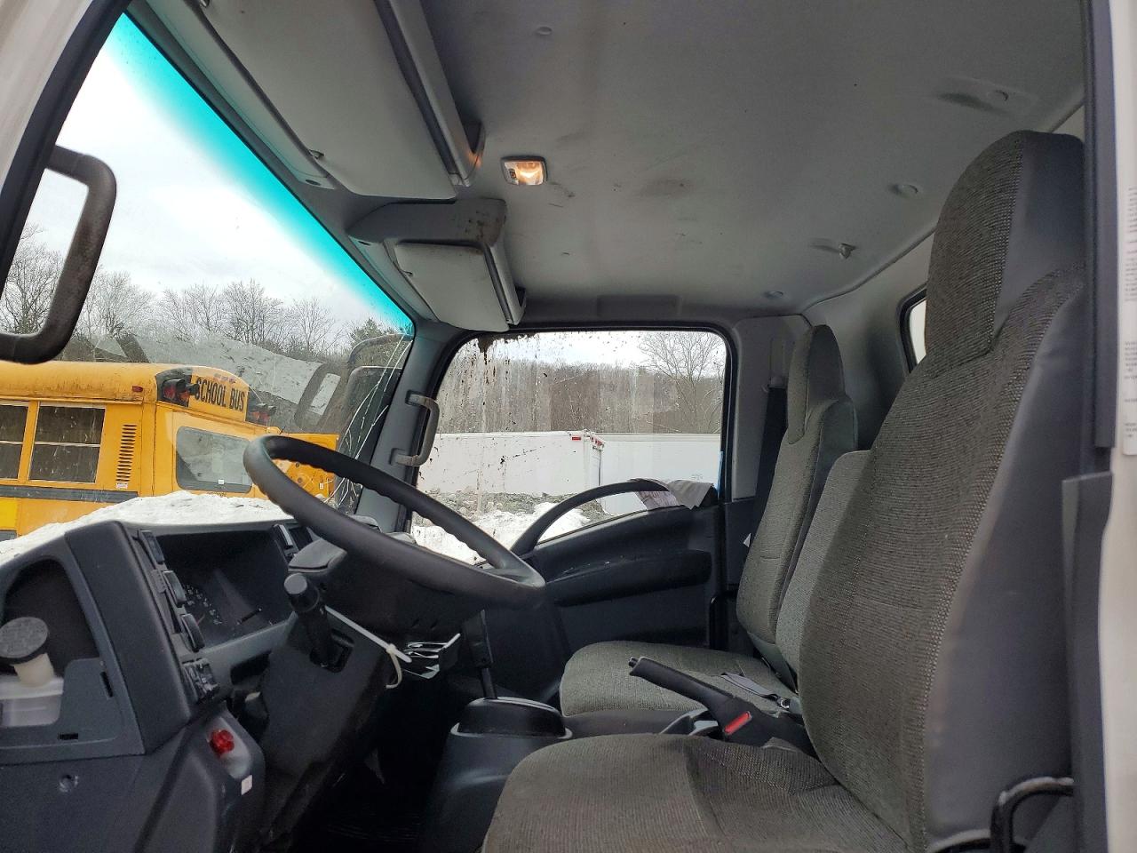 ISUZU NPR HD 2023 — 8