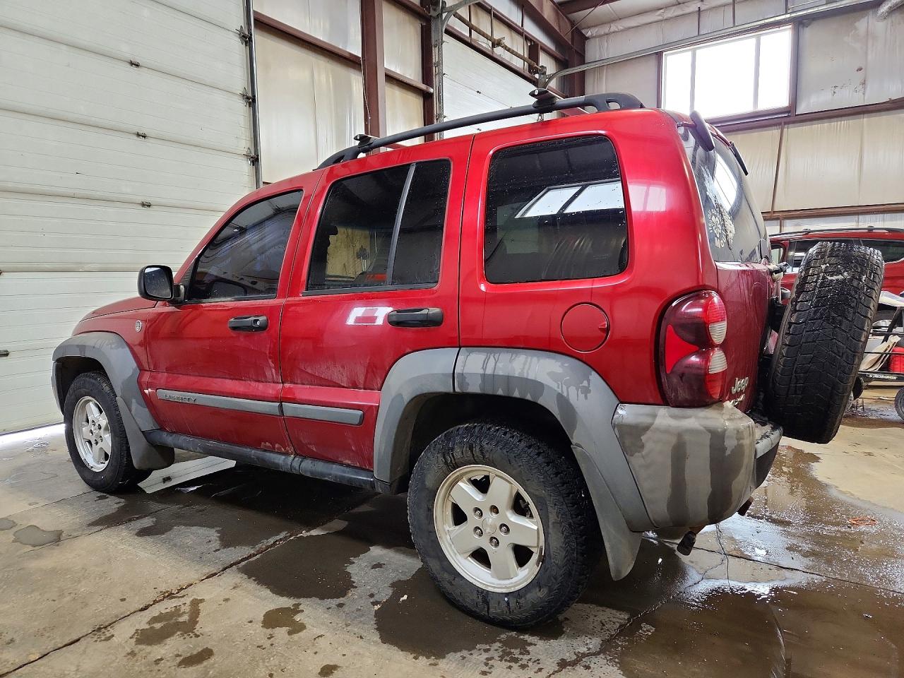JEEP LIBERTY 2006 — 3