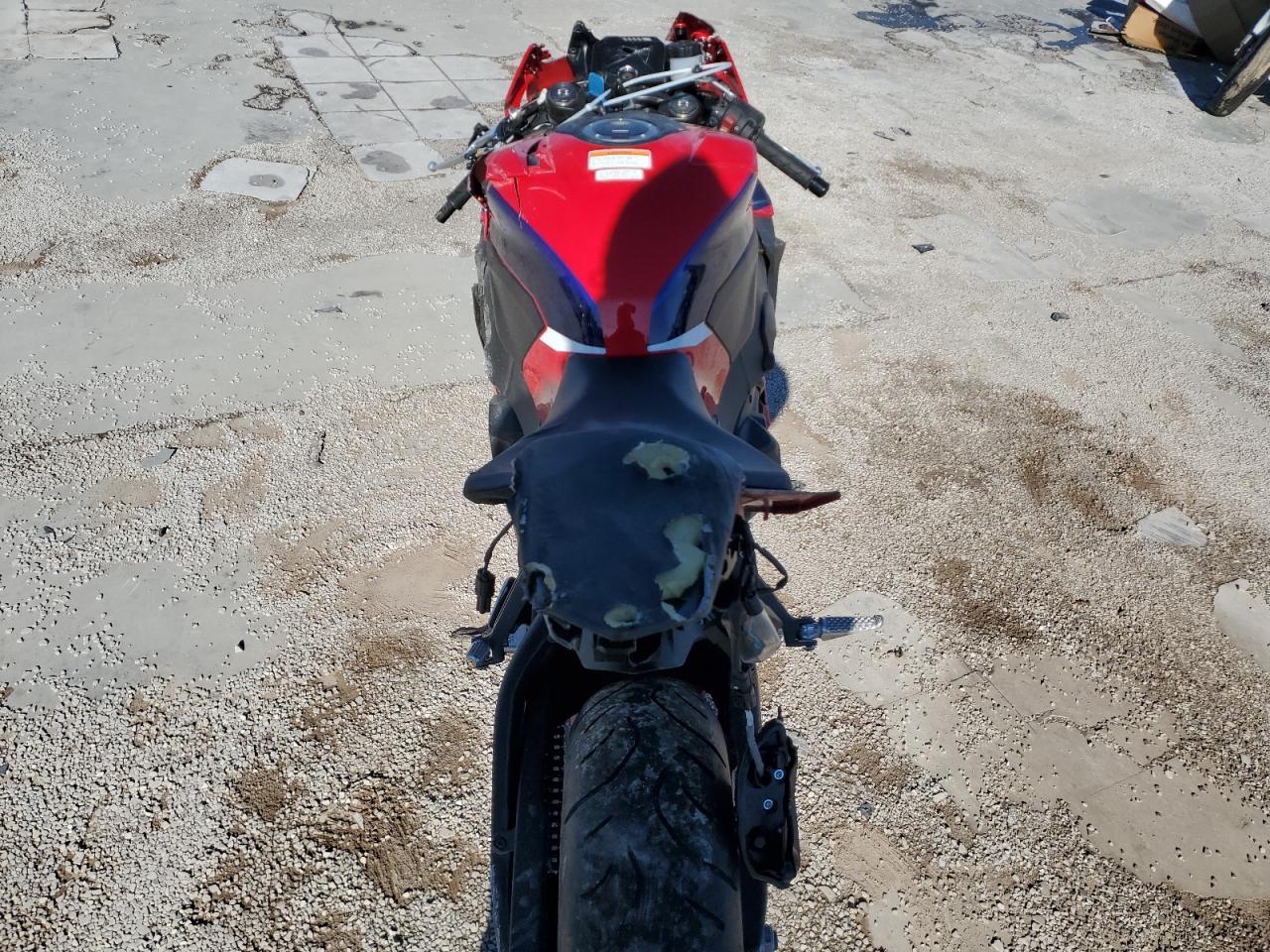 HONDA CBR1000 2024 — 7