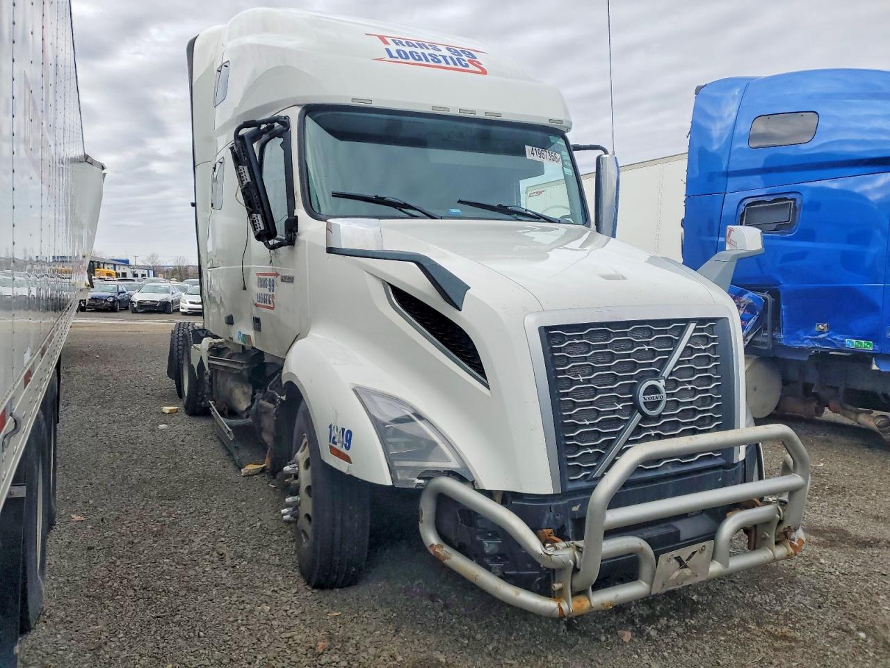 2021 VOLVO VN VNL
