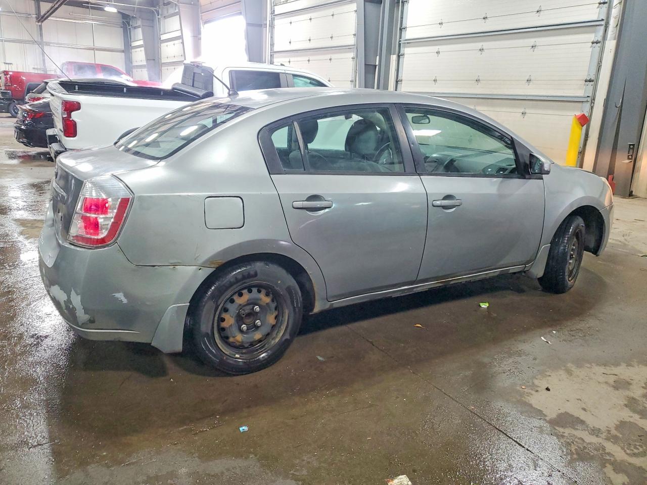 NISSAN SENTRA 2009 — 4