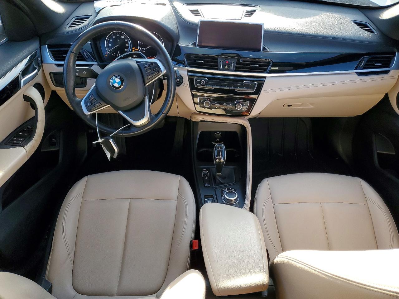 BMW X1 2021 — 9