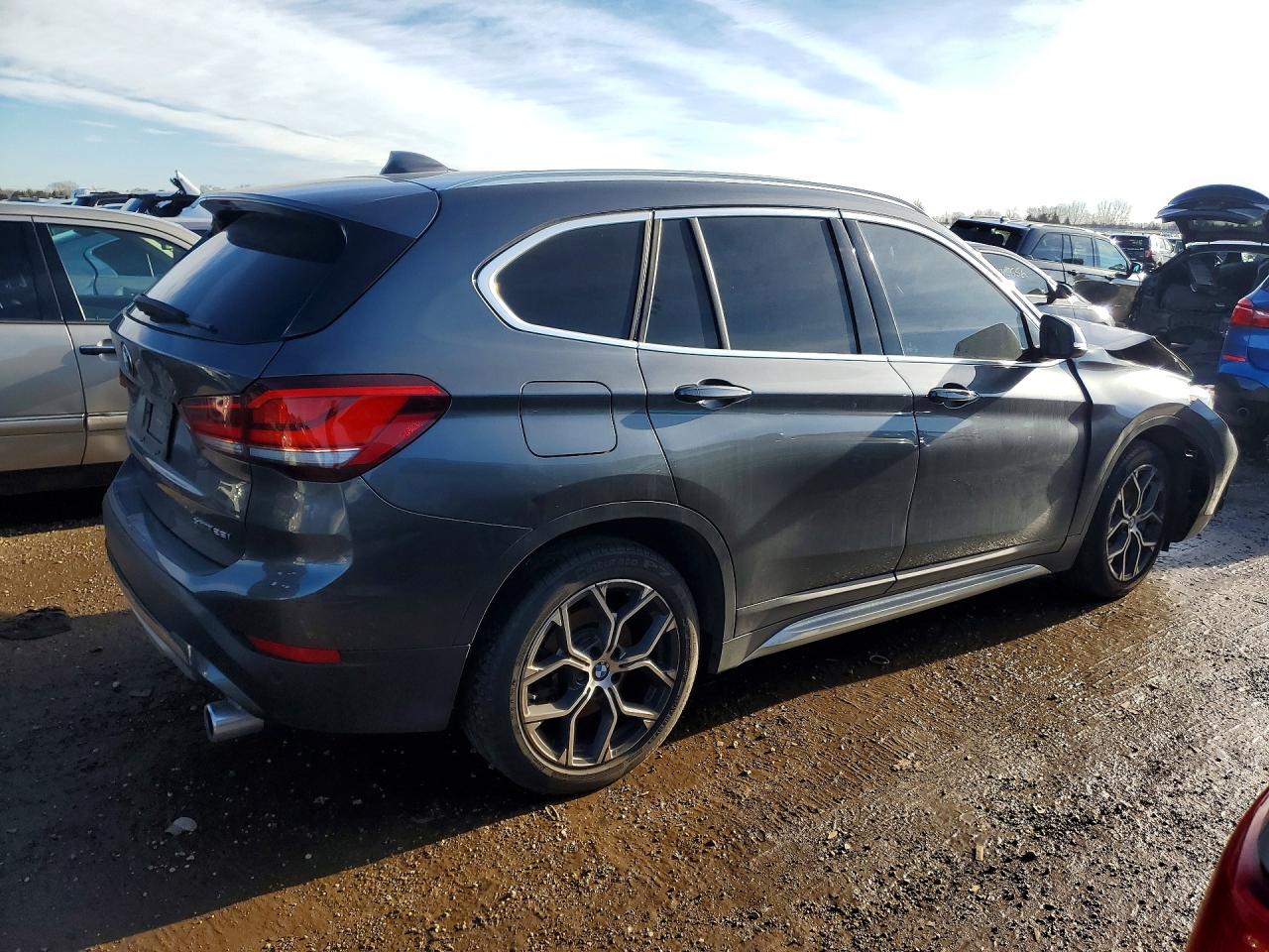 BMW X1 2021 — 4