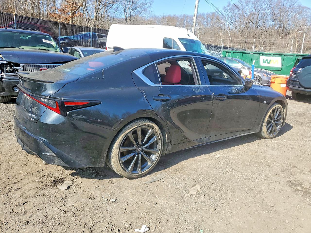 LEXUS IS 350 2023 — 4