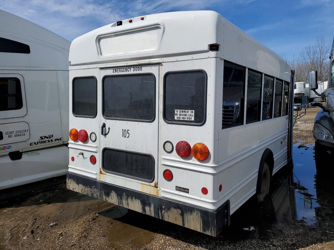 2011 CHEVROLET EXPRESS G3500