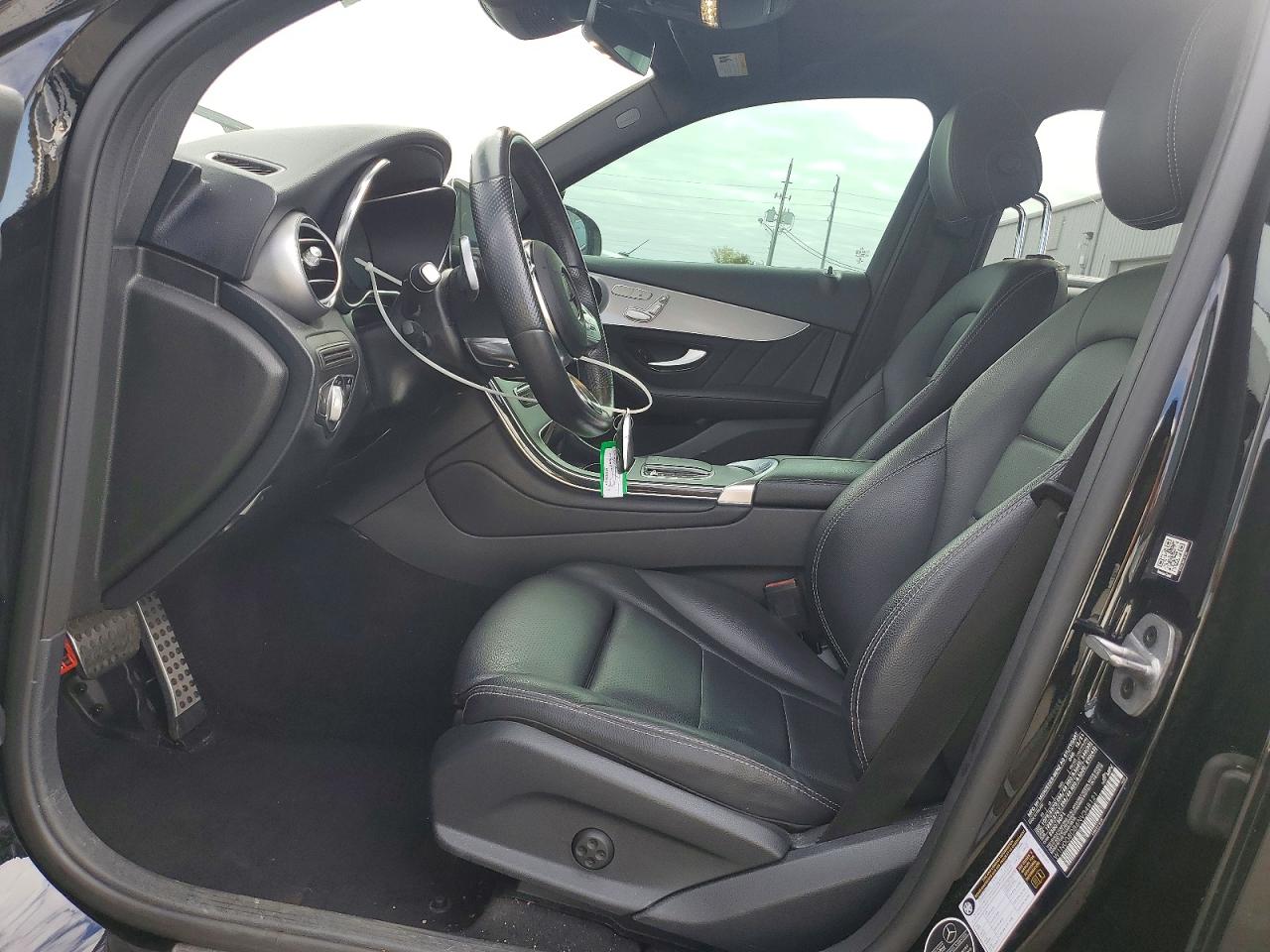 MERCEDES-BENZ GLC 2022 — 8