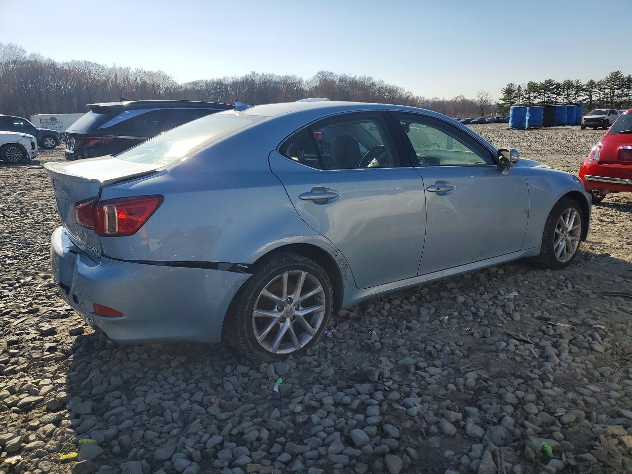 LEXUS IS 2012 — 4
