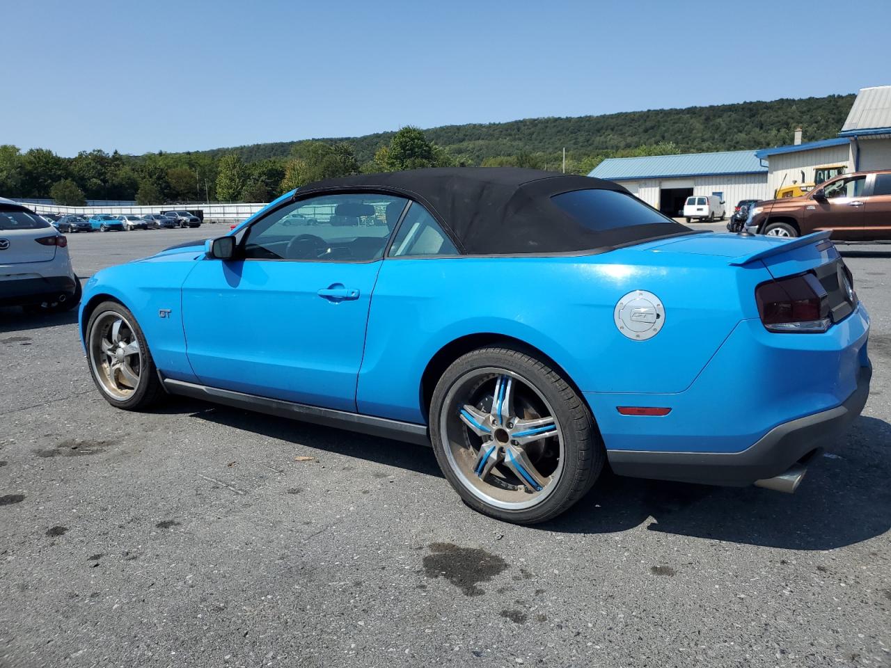 FORD MUSTANG GT 2010 — 3