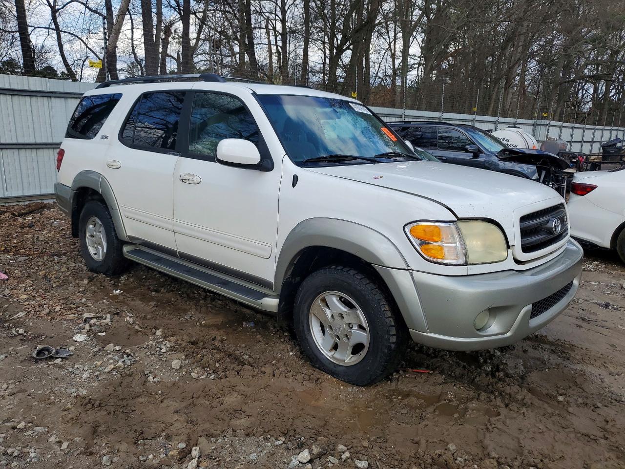 TOYOTA SEQUOIA 2003 — 5