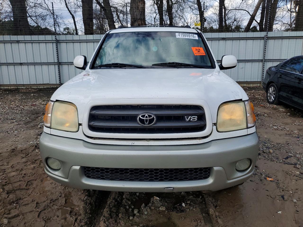 TOYOTA SEQUOIA 2003 — 6