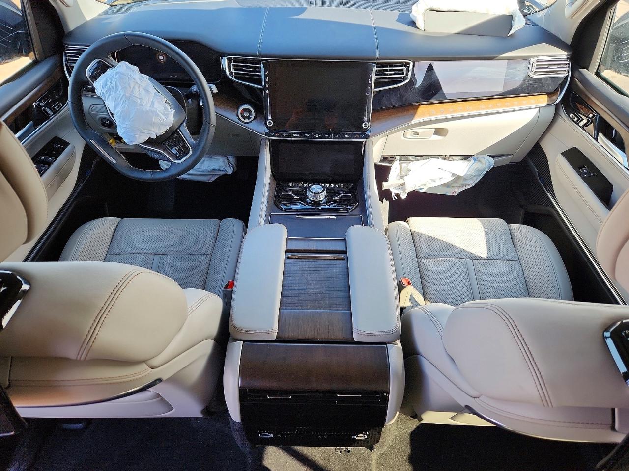JEEP GRAND WAGONEER 2024 — 9