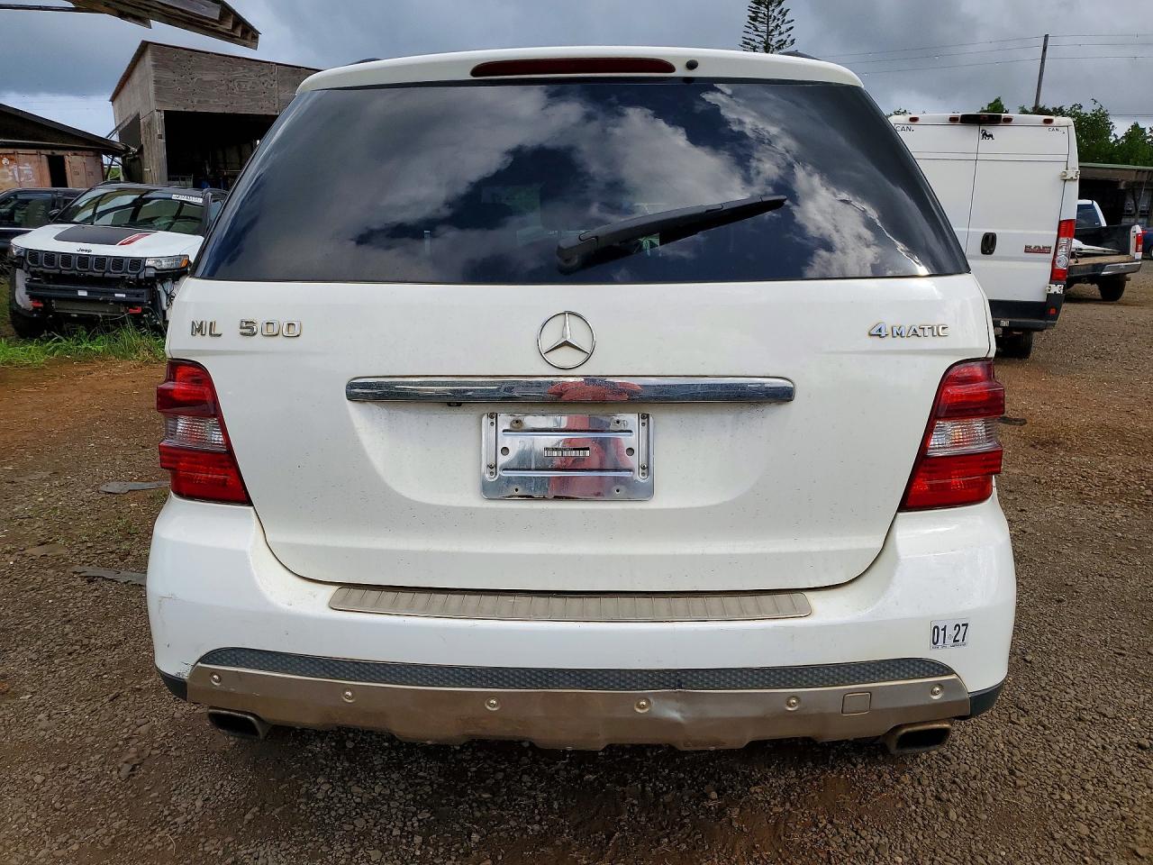 MERCEDES-BENZ ML 2007 — 7