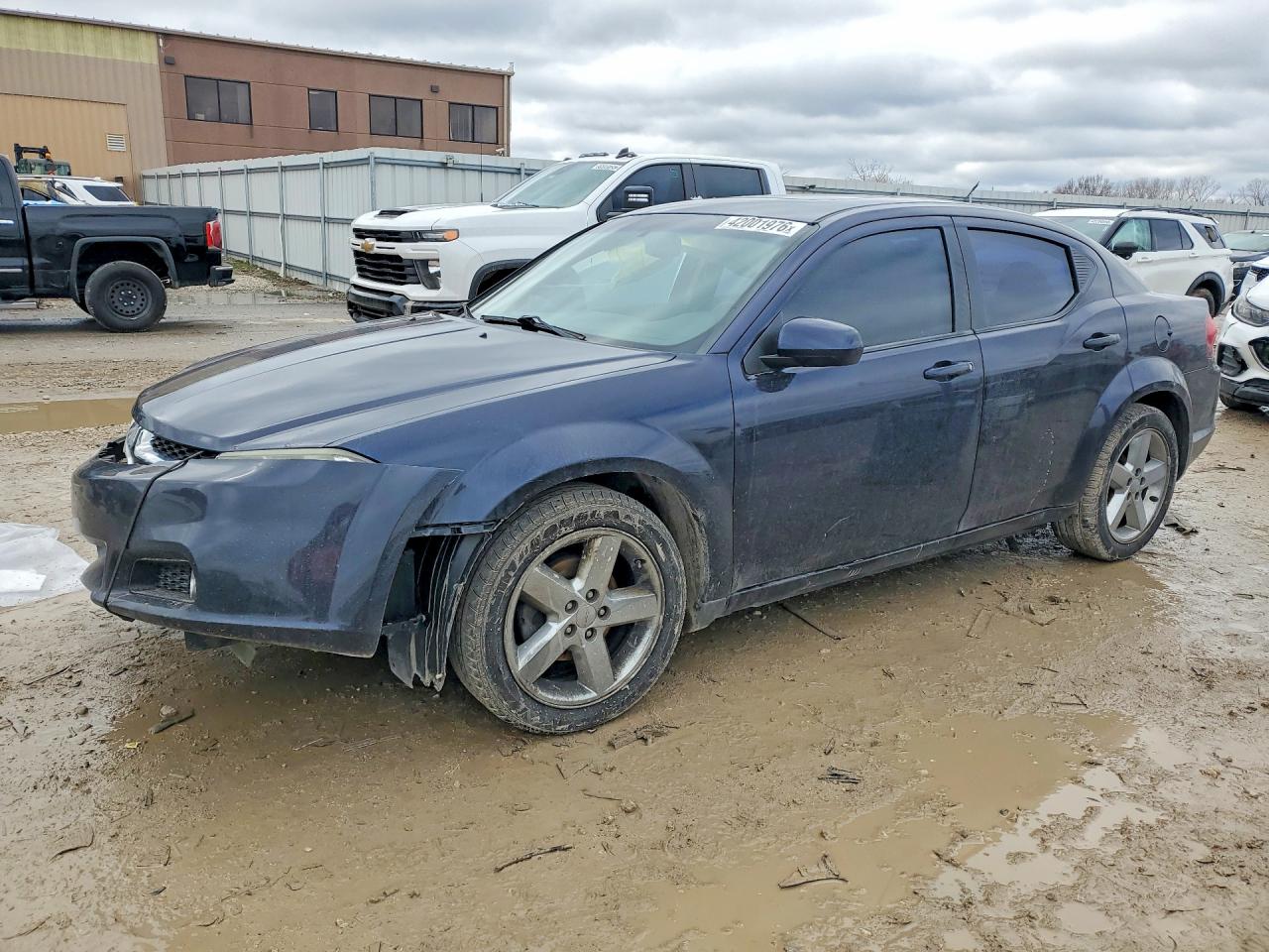 2011 DODGE AVENGER LUX
