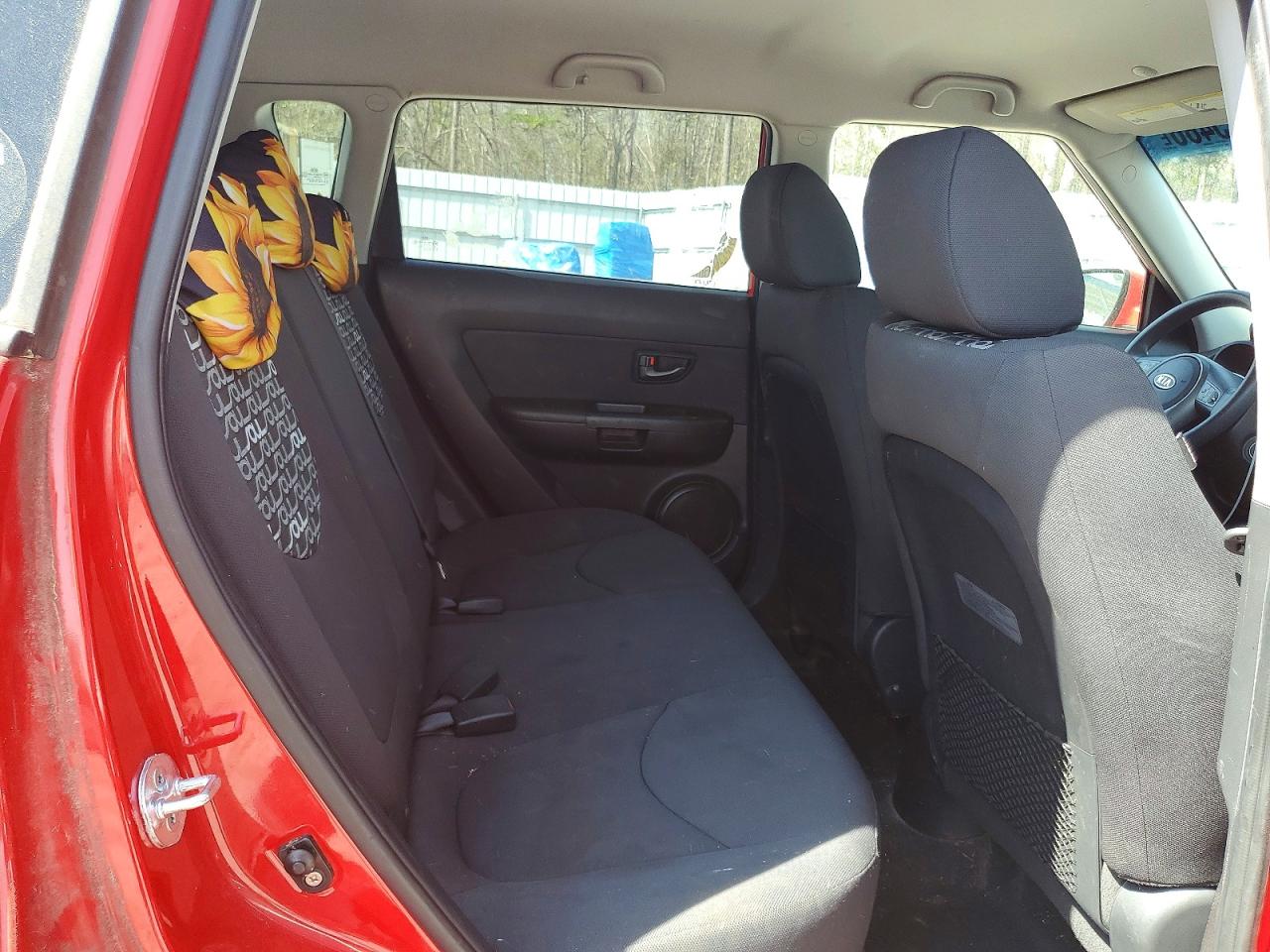KIA SOUL 2010 — 11