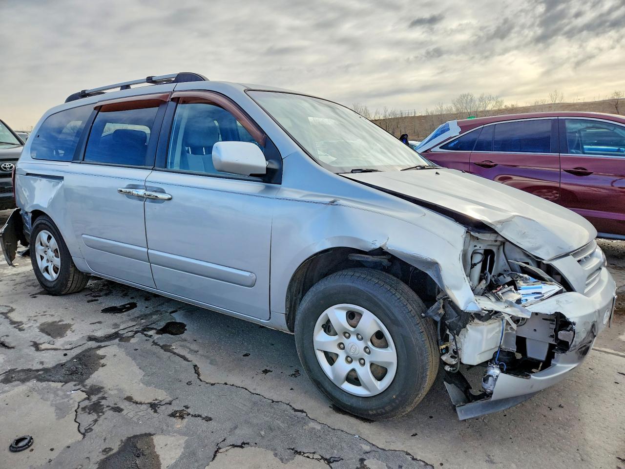 2008 KIA SEDONA LX