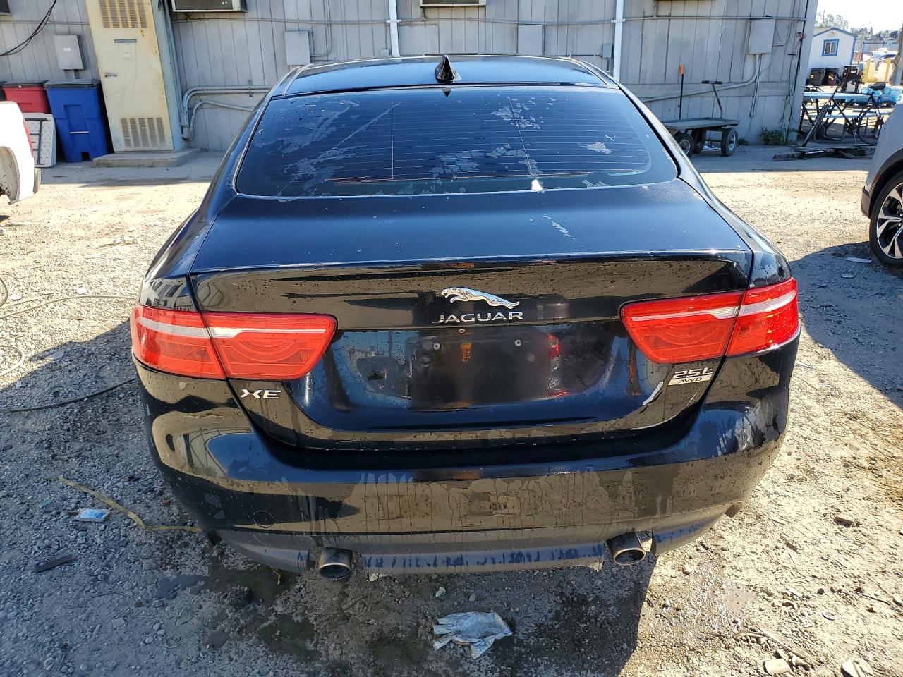 JAGUAR XE 2019 — 7