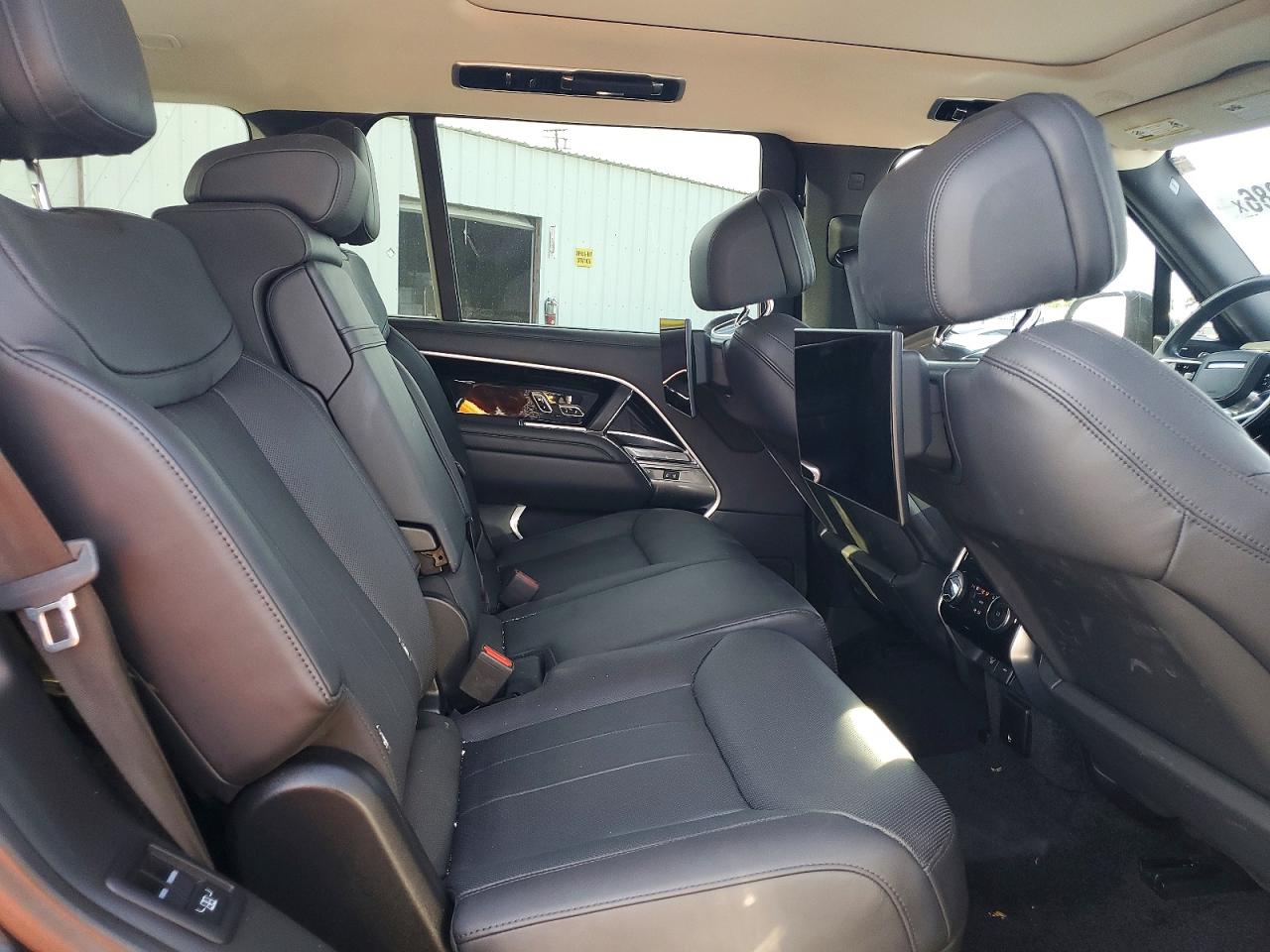 LAND ROVER RANGE ROVER 2023 — 12