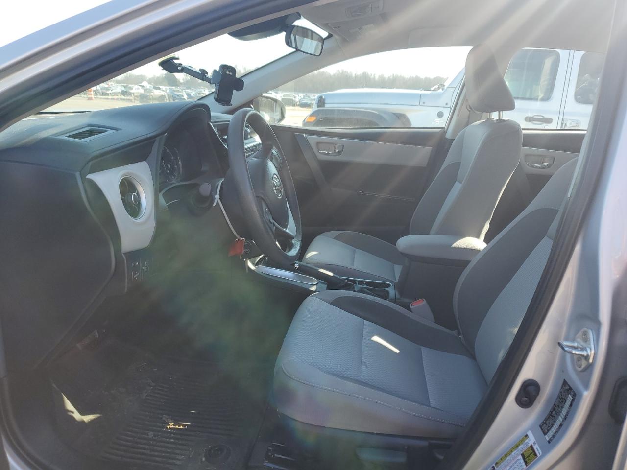 TOYOTA COROLLA 2019 — 8