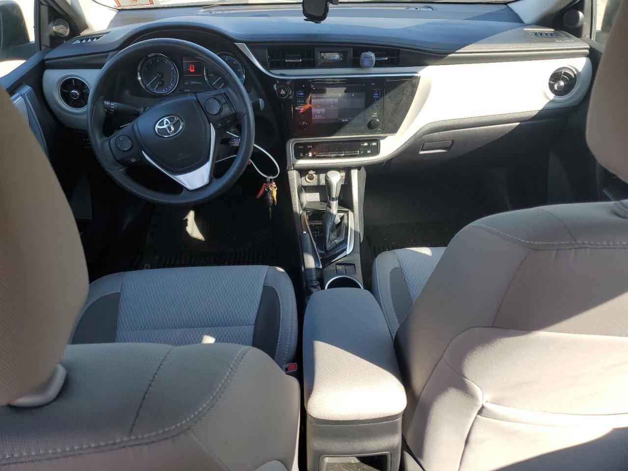 TOYOTA COROLLA 2019 — 9