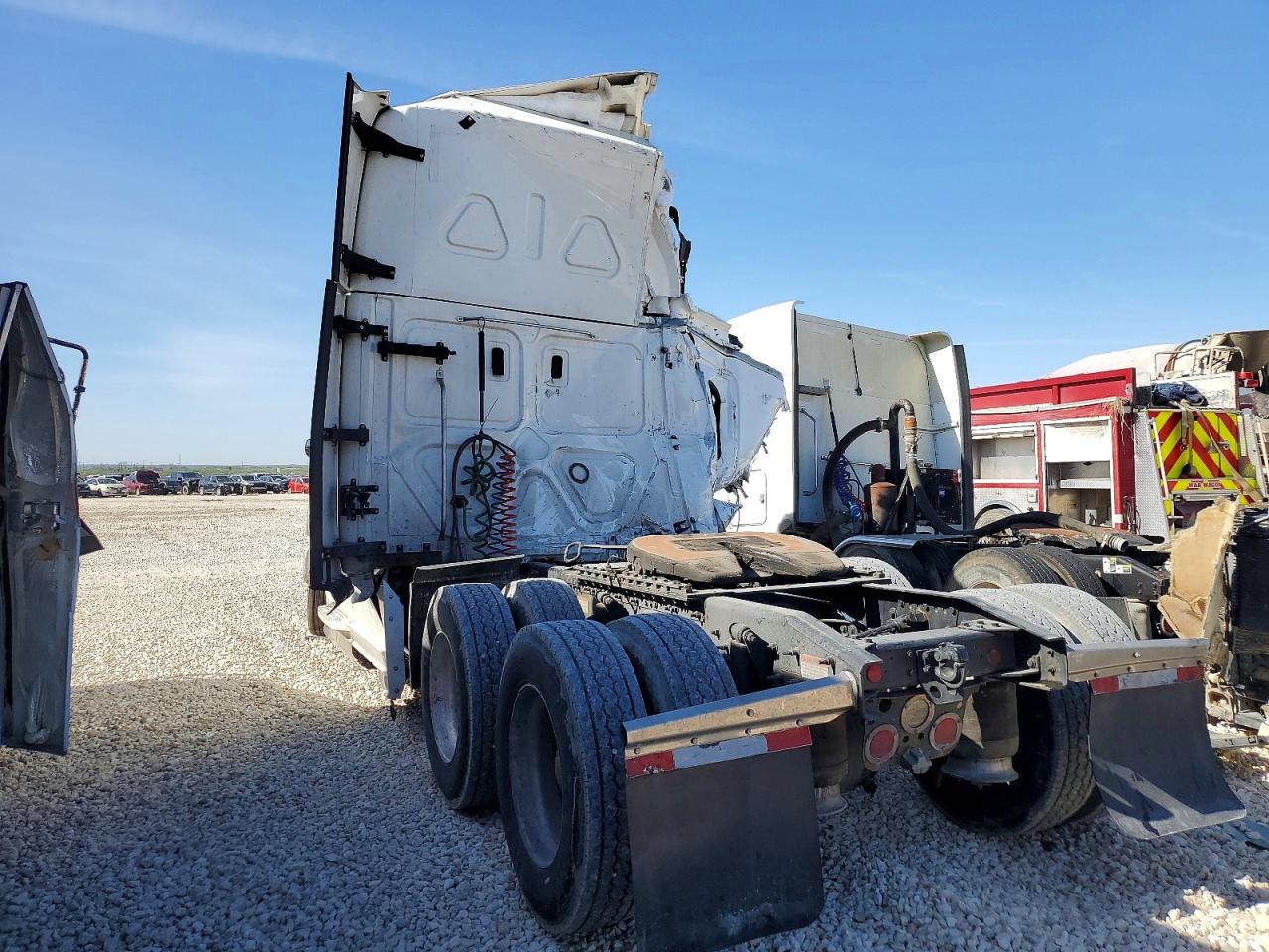 FREIGHTLINER M2 2022 — 5