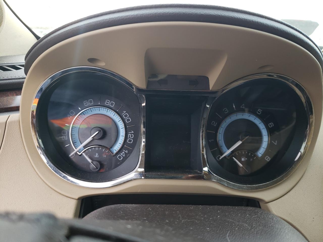 BUICK LACROSSE 2010 — 10