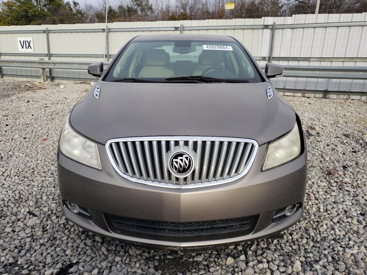 BUICK LACROSSE 2010 — 6