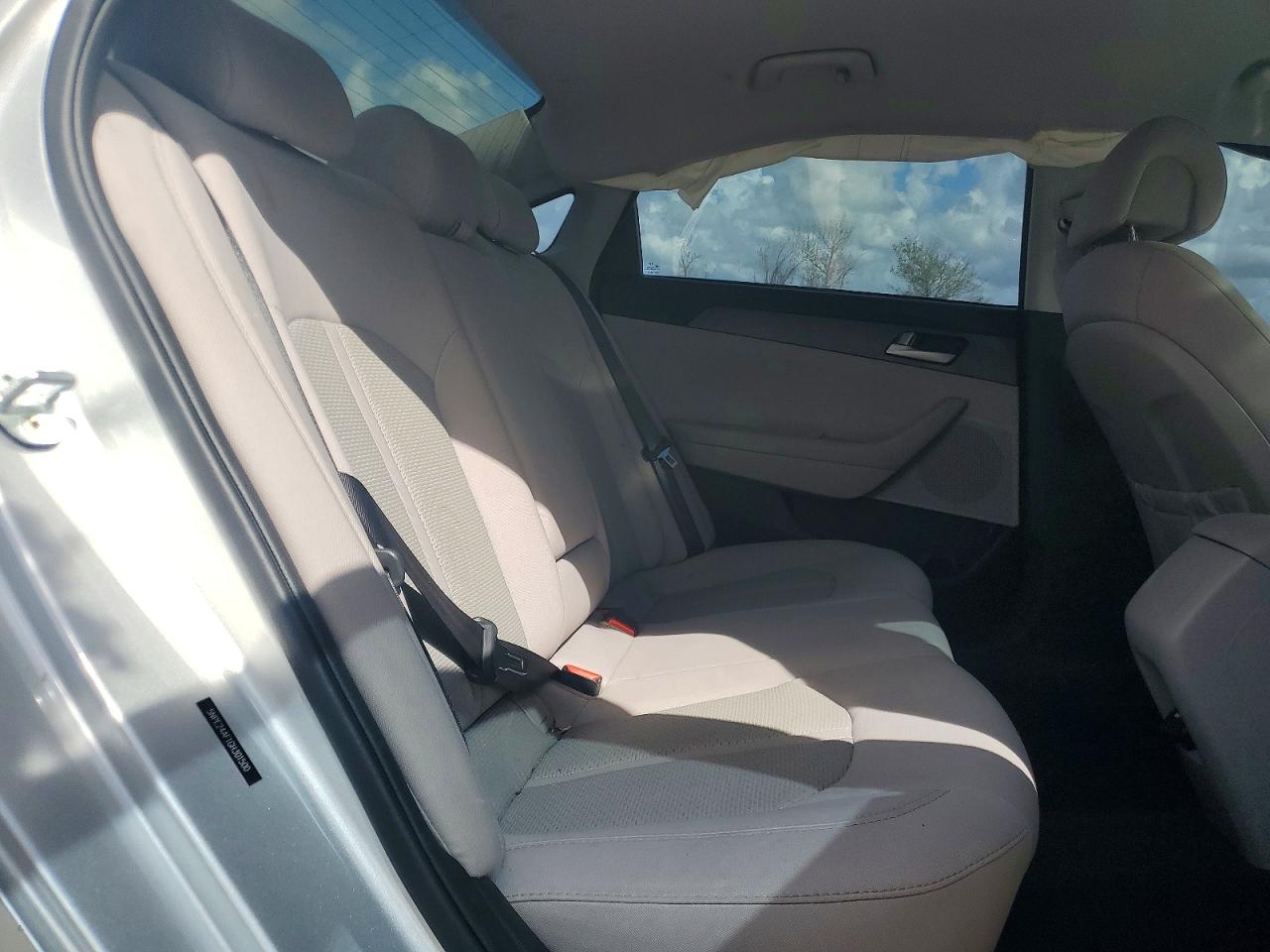 HYUNDAI SONATA 2016 — 11