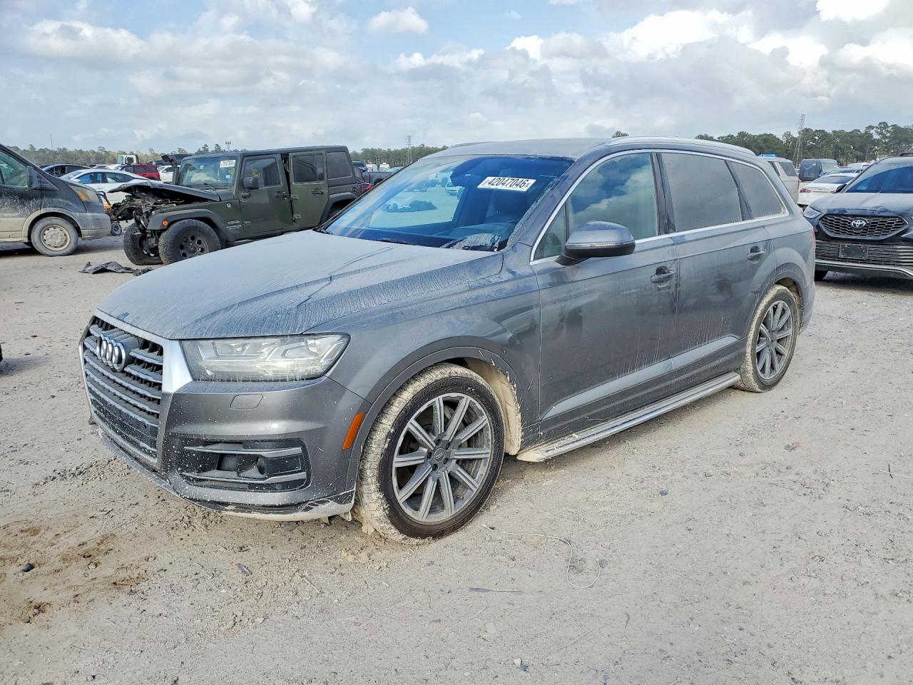 AUDI Q7 2018 — 2