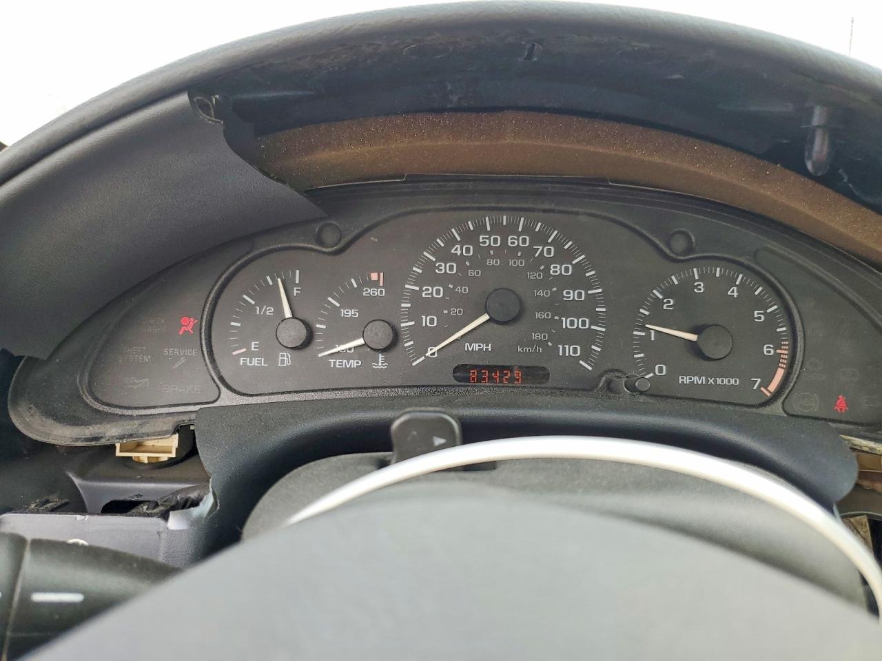 CHEVROLET CAVALIER 2004 — 10