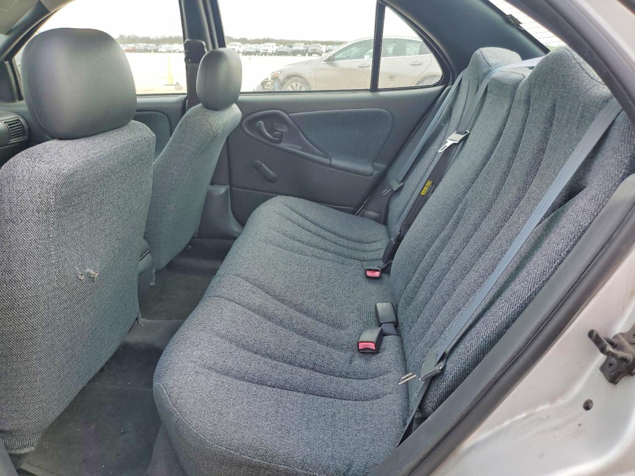 CHEVROLET CAVALIER 2004 — 11