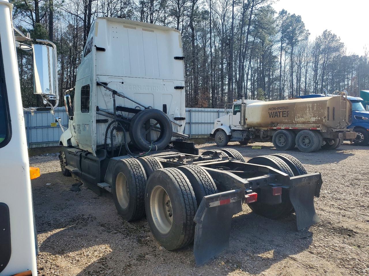 INTERNATIONAL PROSTAR 2015 — 4