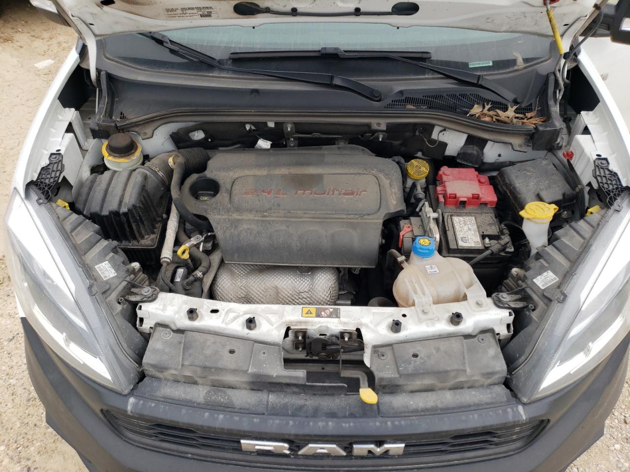 RAM PROMASTER CITY 2021 — 13