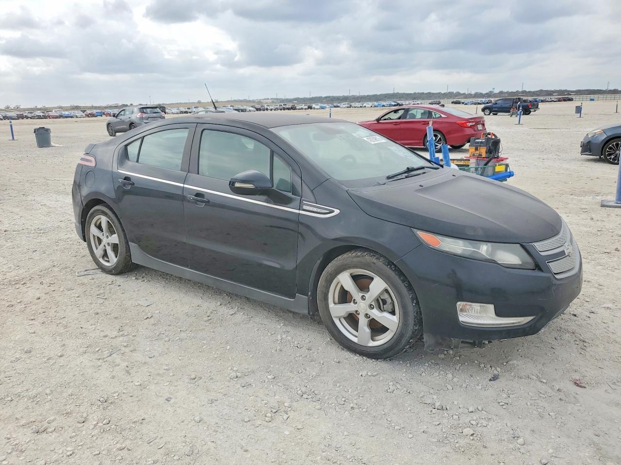 CHEVROLET VOLT 2013 — 5