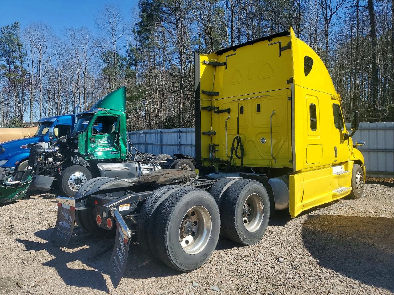 2018 FREIGHTLINER CASCADIA 125