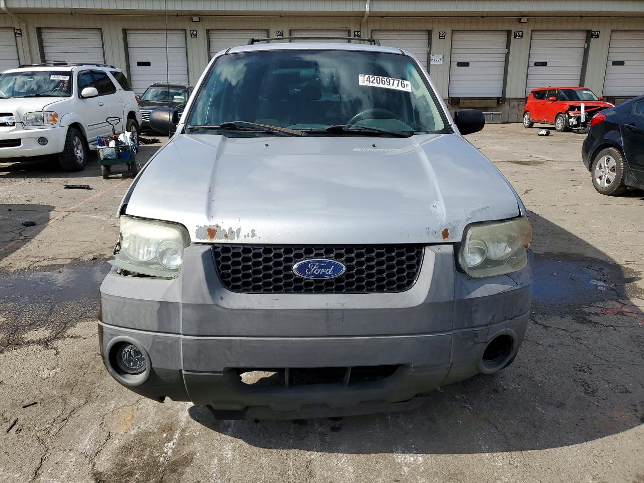 FORD ESCAPE 2005 — 6