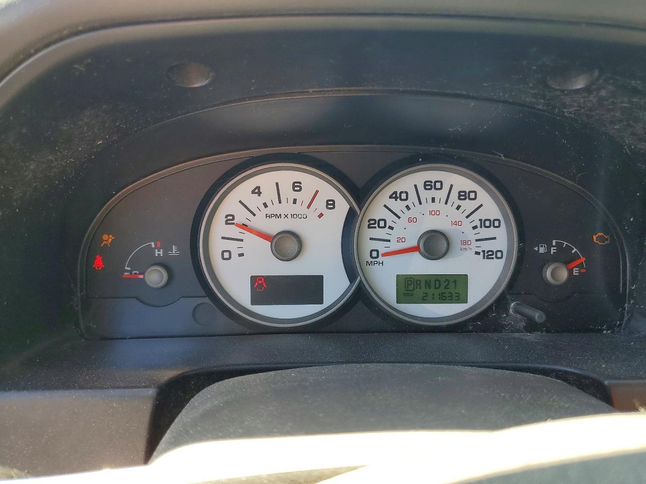 FORD ESCAPE 2005 — 10